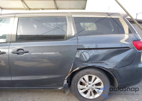 2015 Kia Sedona Lx из США, поврежденный, VIN KNDMB5C17F6045987
